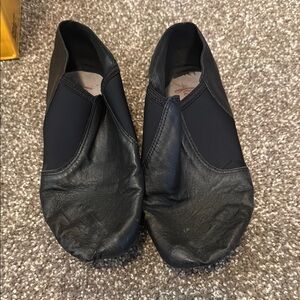 Black Leather Jazz Shoes size 9.5AD (not standard shoe sizing!)